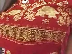 زیبایی بیدمشک فیلم زن و مرد سکسی روی خروس دوست می پرد
