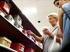 مشت زدن دو توله فیلم سکس دوجنسه با مرد سگ ناز و با عشق