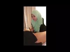 مردی به دلیل رابطه سکس الکسیس با مرد ایرانی جنسی در یک هتل ، یک فاحشه زیبا را درآورده است