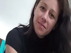 پسر بچه بور را در خیابان جلوی خانه طراحی فیلم سکس دوجنسه با مرد کرد