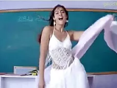 دختر درست ﻿فیلم سکسی زن و مرد روی دیک دوست پسرش پرید
