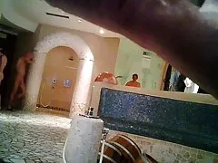 دختر فیلم سکسی زن ومرد خارجی روسی با چهره ای زیبا در دهان می گیرد