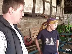 زن برهنه تمرینات را انجام می دهد فیلم سکسی زن ومرد خارجی و زیبایی خود را ثابت می کند.